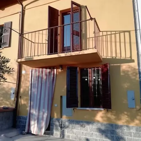 L'ulivo,casa Di Campagna. Holiday home